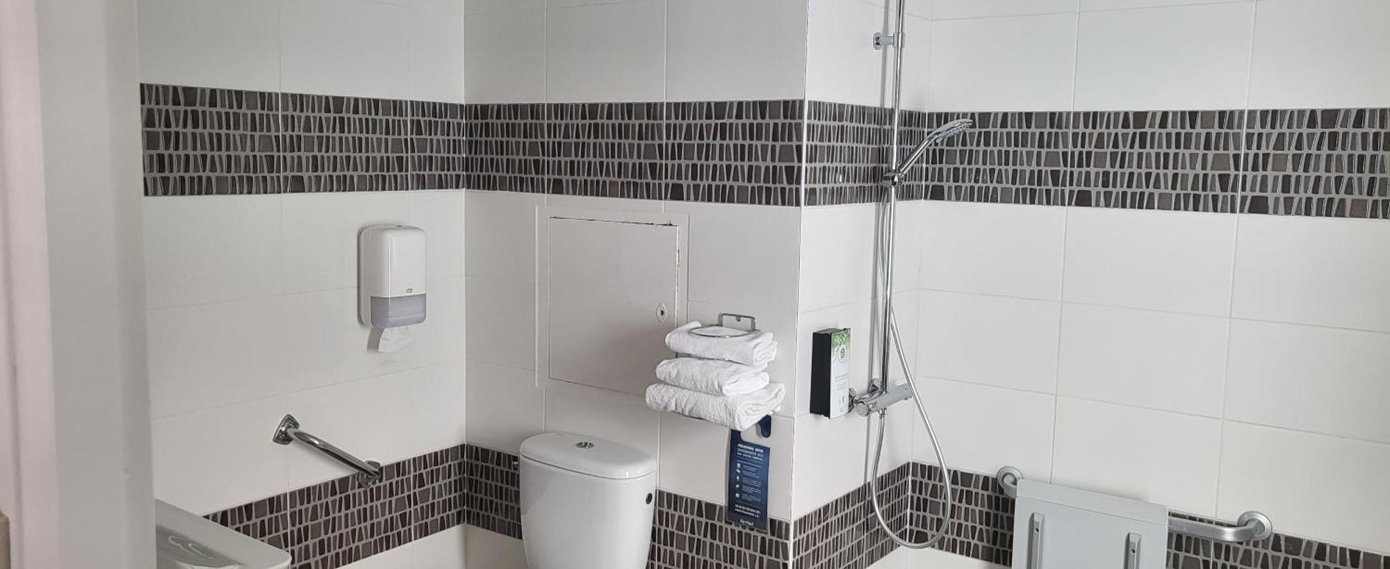 Kyriad Lille Est - D'ascq Hotel 3*