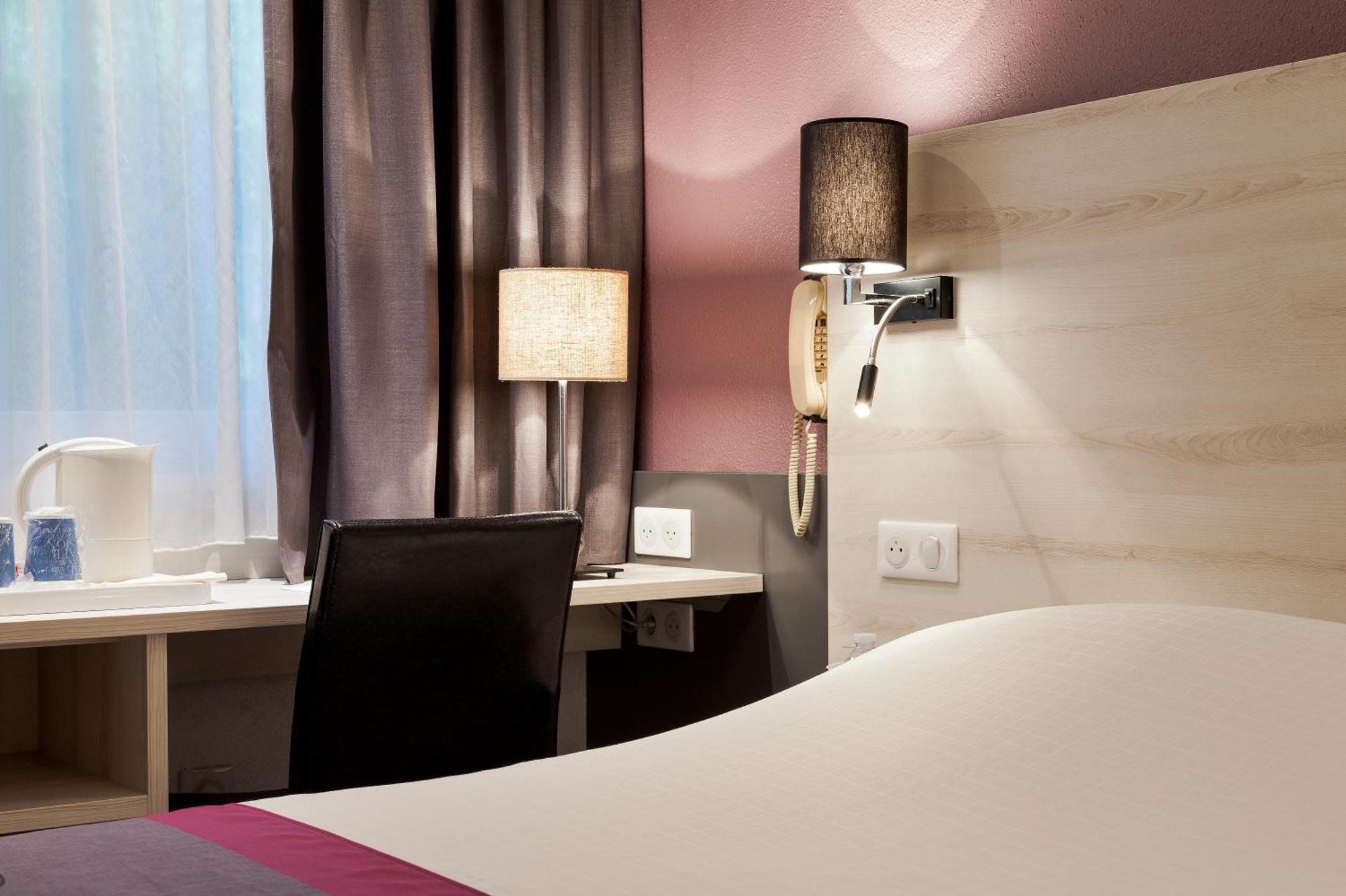 Kyriad Lille Est - D'ascq Hotel 3*
